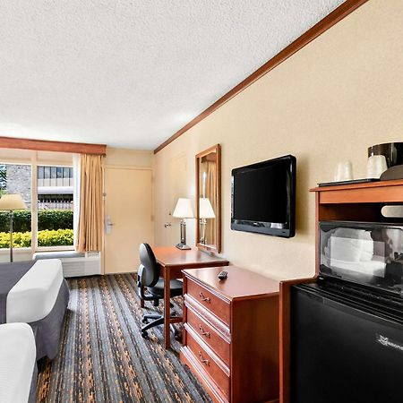 Best Western Fairfax City Exterior foto